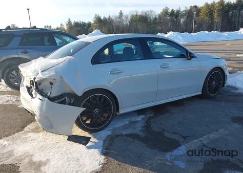 2019 Mercedes-Benz A 220 4Matic from USA, damaged, VIN WDD3G4FB3KW031516